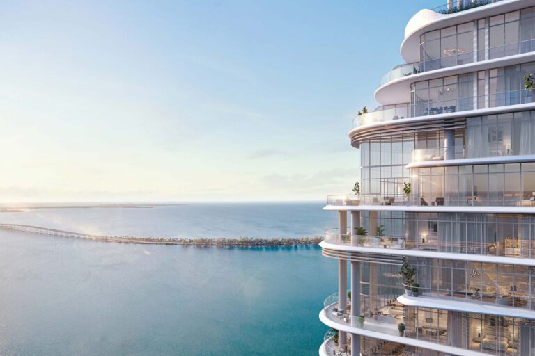 Torre The St. Regis Residences Miami frente a la bahía en South Brickell