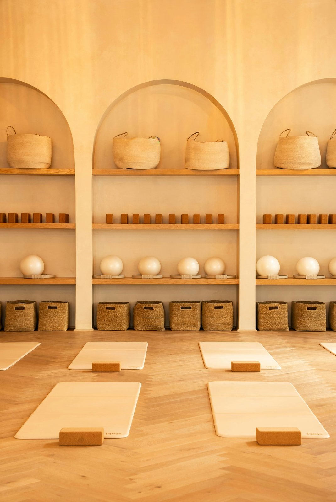 Flow House Miami — estudio de yoga y wellness entre las amenidades