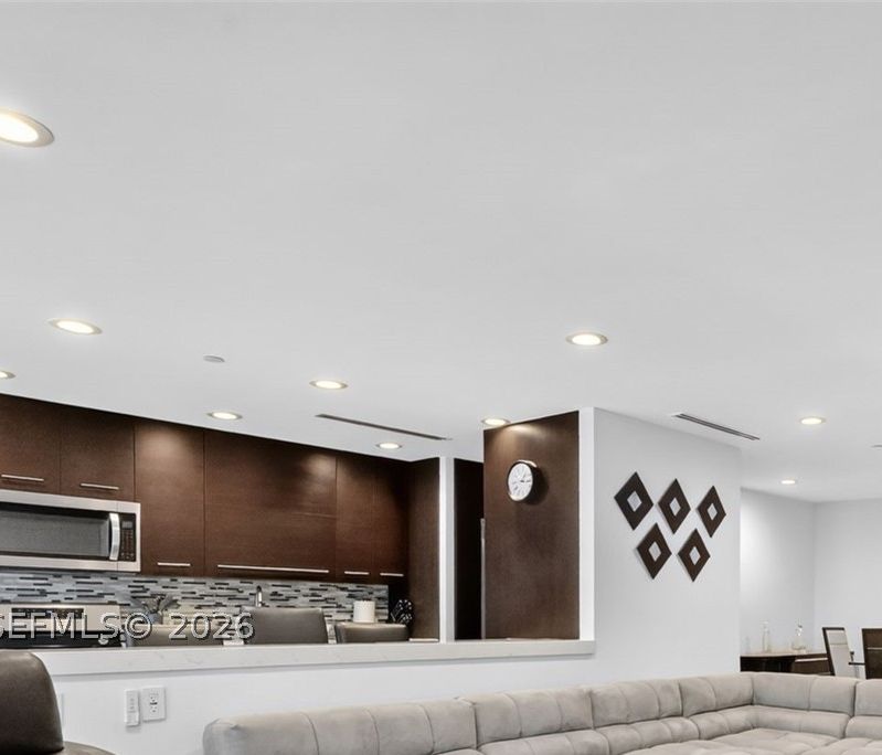 Residencia recién listada en Williams Island, Aventura