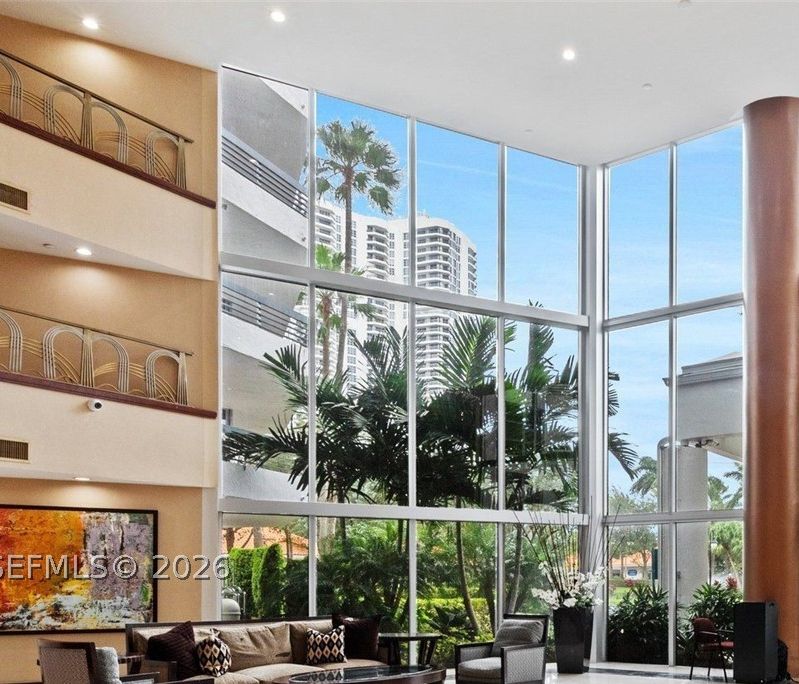Interior de la residencia en Mystic Pointe, Aventura