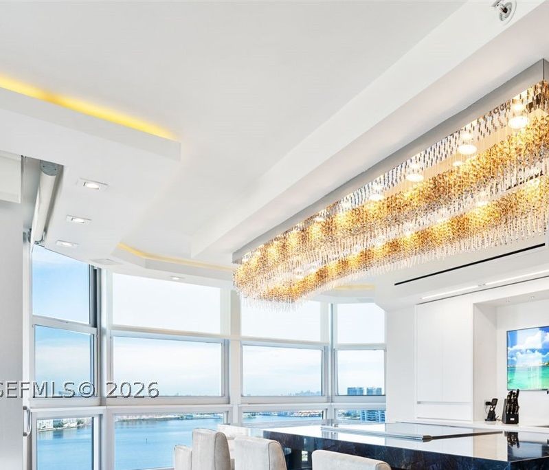 Otra vista de la residencia en Mystic Pointe, Aventura