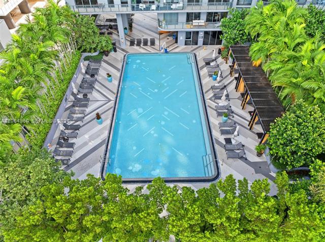 Otra vista de la residencia en Esquina con balcón en Hyde Midtown