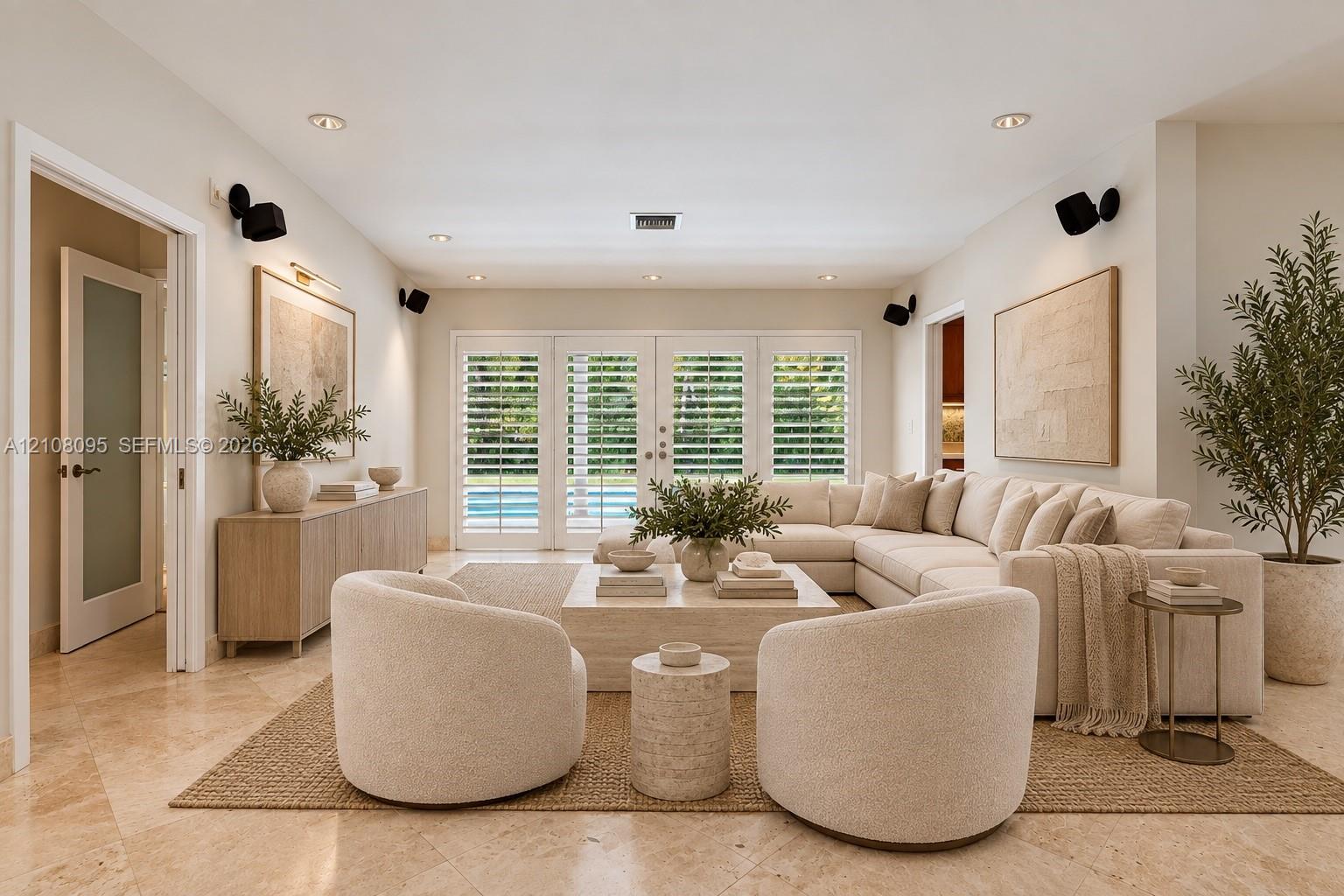Sala de la casa en Palmetto Homesites, Pinecrest