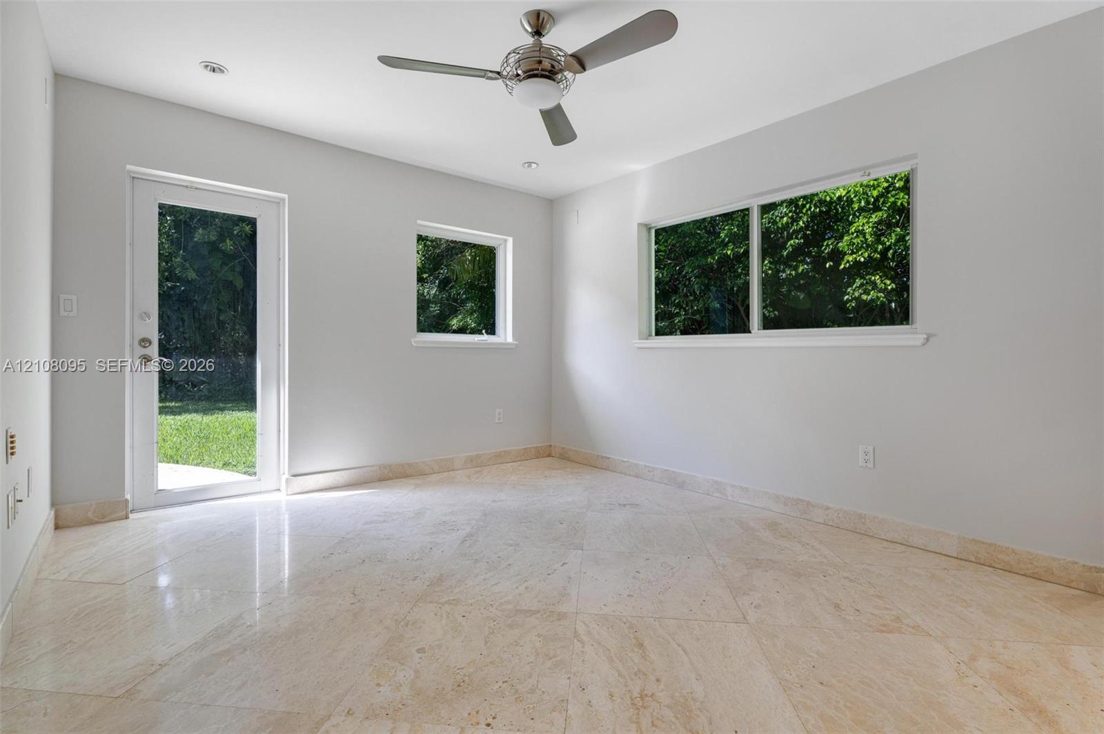 Habitación de la casa en Palmetto Homesites, Pinecrest