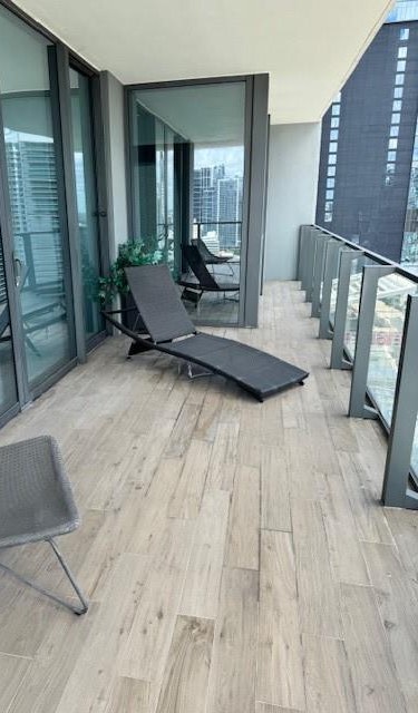 Terraza envolvente en Reach, Brickell City Centre